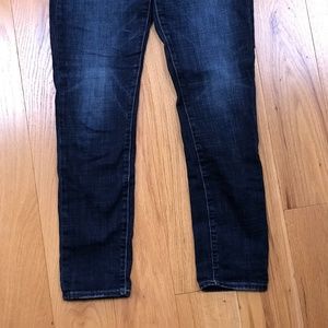 Lucky Jeans, size 4, dark wash skinny jeans